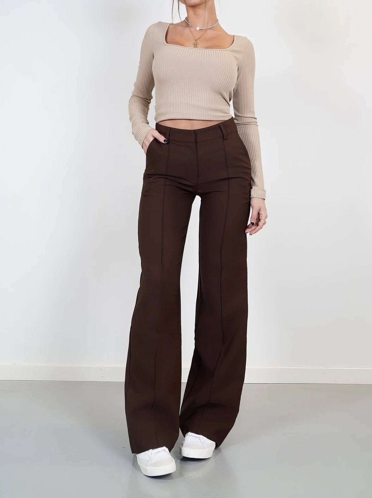 Flora | High-Waisted Wide Leg Trouser for Women | Elegant & Comfortable | Timeless Design